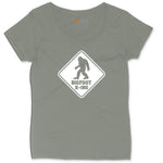 Bigfoot x-ing Ladies Curvy Tee - Bamboo Blackout