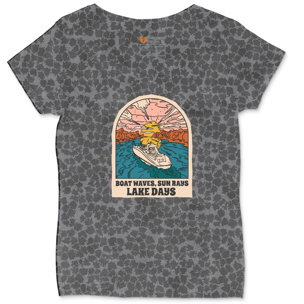Boat Waves Sun Rays Lake Days Ladies Curvy Tee - Black Leopard