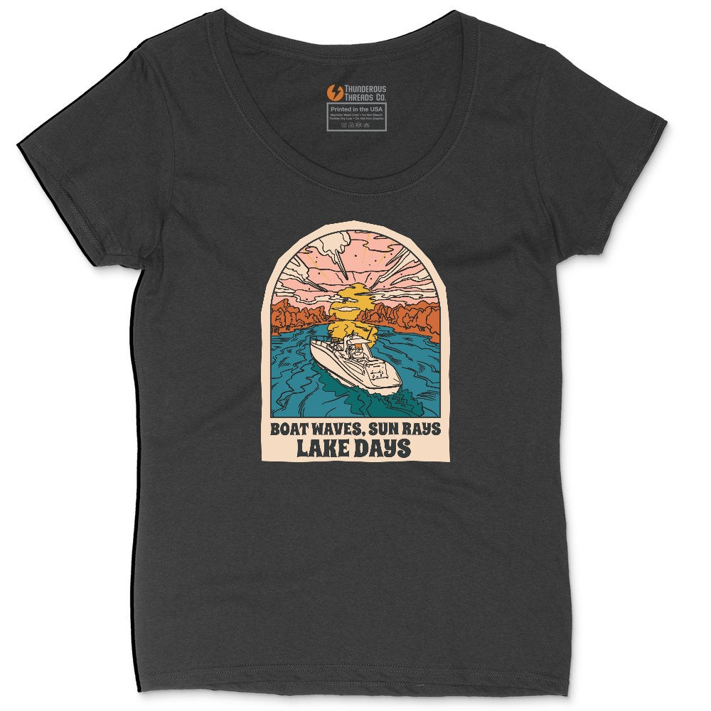 Boat Waves Sun Rays Lake Days Ladies Curvy Tee - Black