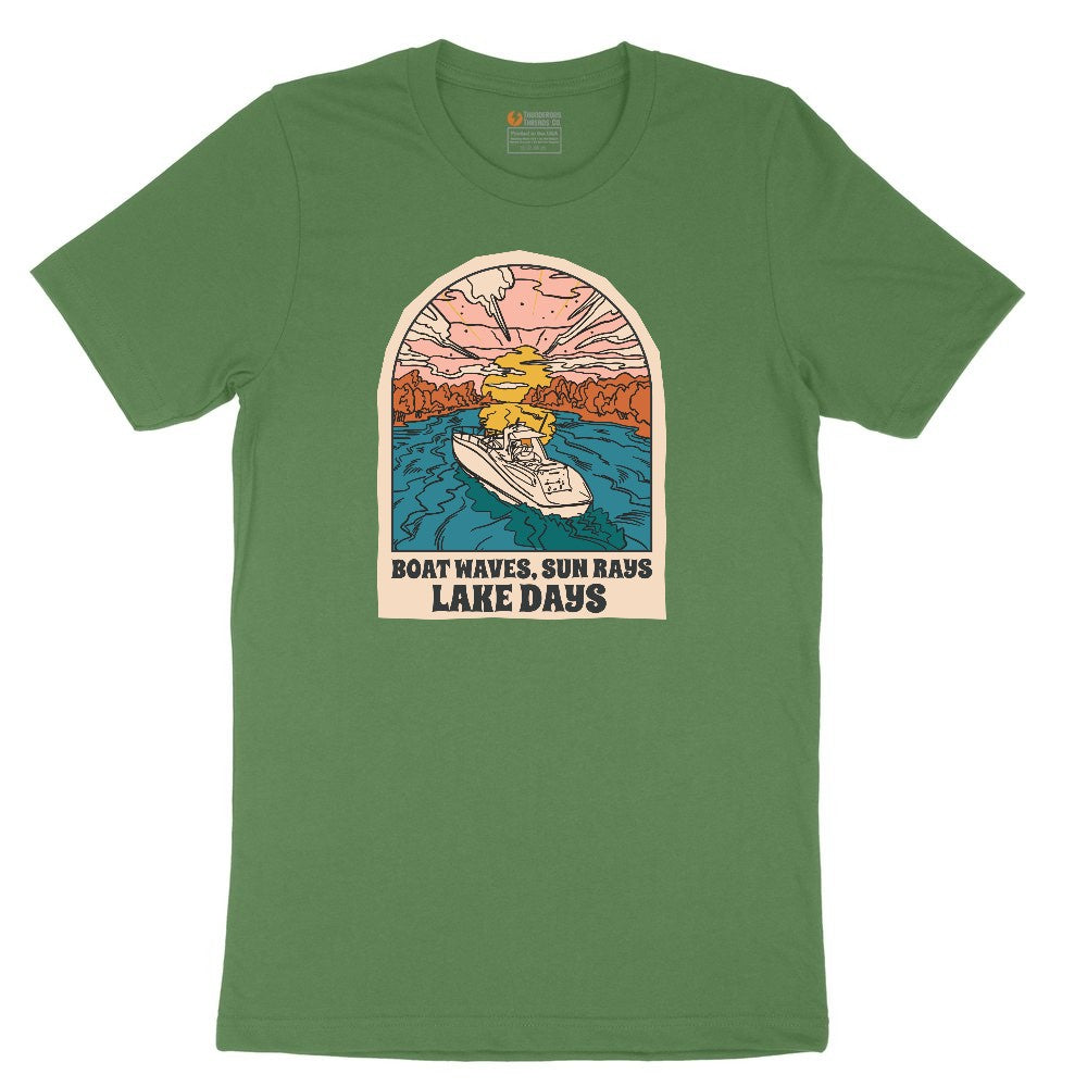 Boat Waves Sun Rays Lake Days Youth Short Sleeve Tee - Athletic Kelly