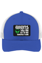 Aliens Saw Me - 3D Patch Trucker Hat