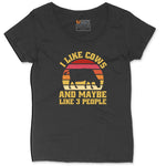 I Like Cows and Maybe Like 3 People Ladies Curvy Tee - Black