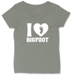 I Love Bigfoot Ladies Curvy Tee - Bamboo Blackout